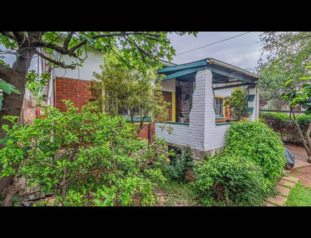 3 BEDROOM HOUSE FOR SALE IN KENSINGTON